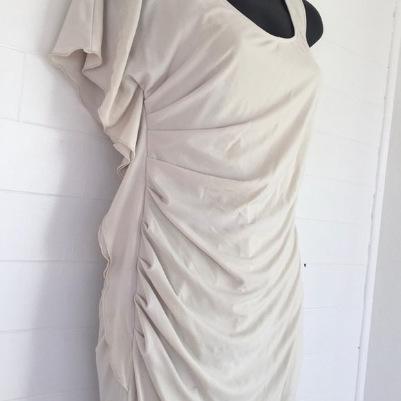 NWT Frank Lyman Cream Roughed One Shoulder Lined Dress size 4 - Picture 2 of 6